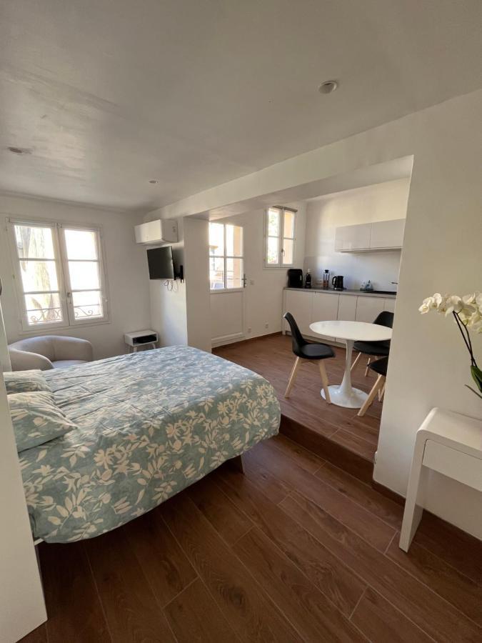 Saint-Tropez Centre - Grand Studio Avec Terrasse Eksteriør bilde
